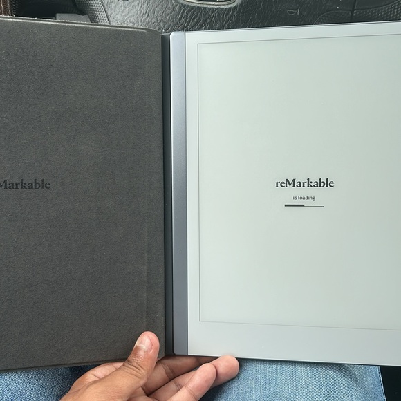 Remarkable 2 - Picture 3 of 4